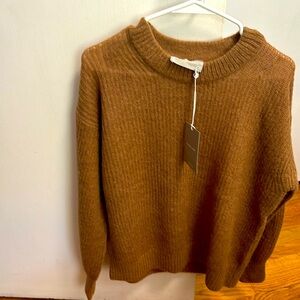 Everlane Alpaca sweater with tags